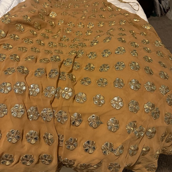 purple and gold lehengha dress indian partywear 2pce - Picture 3 of 3